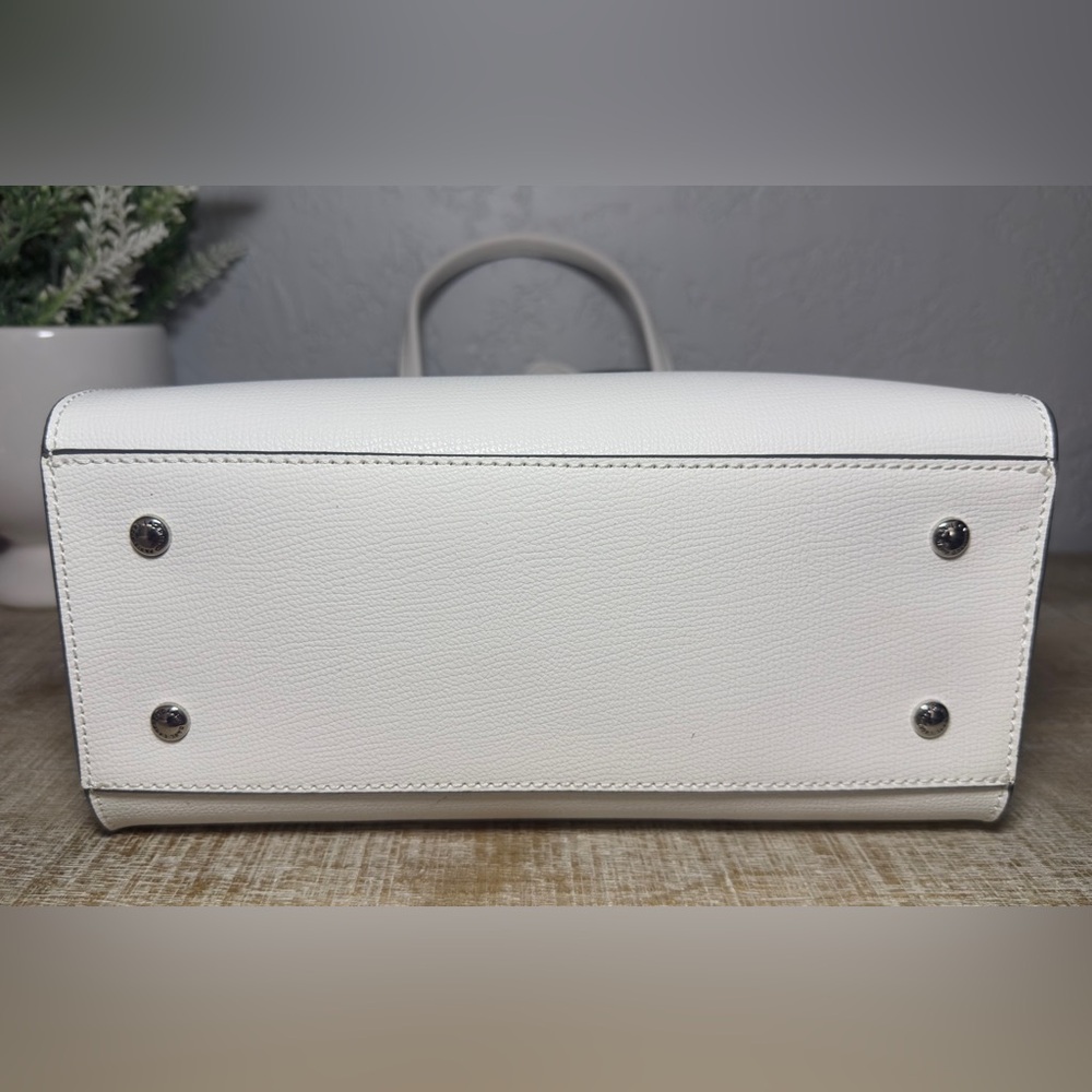 ⛔SOLD⛔ Karl Lagerfeld Maybelle Crossbody Bag-(#0174) - Picture 7 of 8